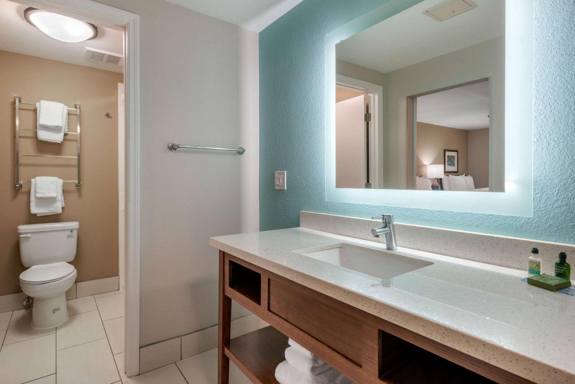 Seafarer Inn & Suites, Ascend Hotel Collection Jekyll Island Esterno foto