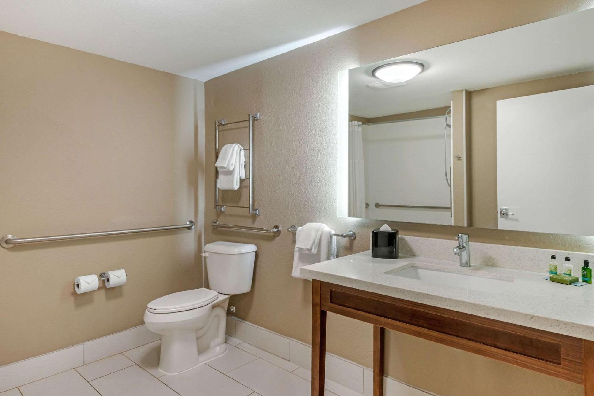 Seafarer Inn & Suites, Ascend Hotel Collection Jekyll Island Esterno foto