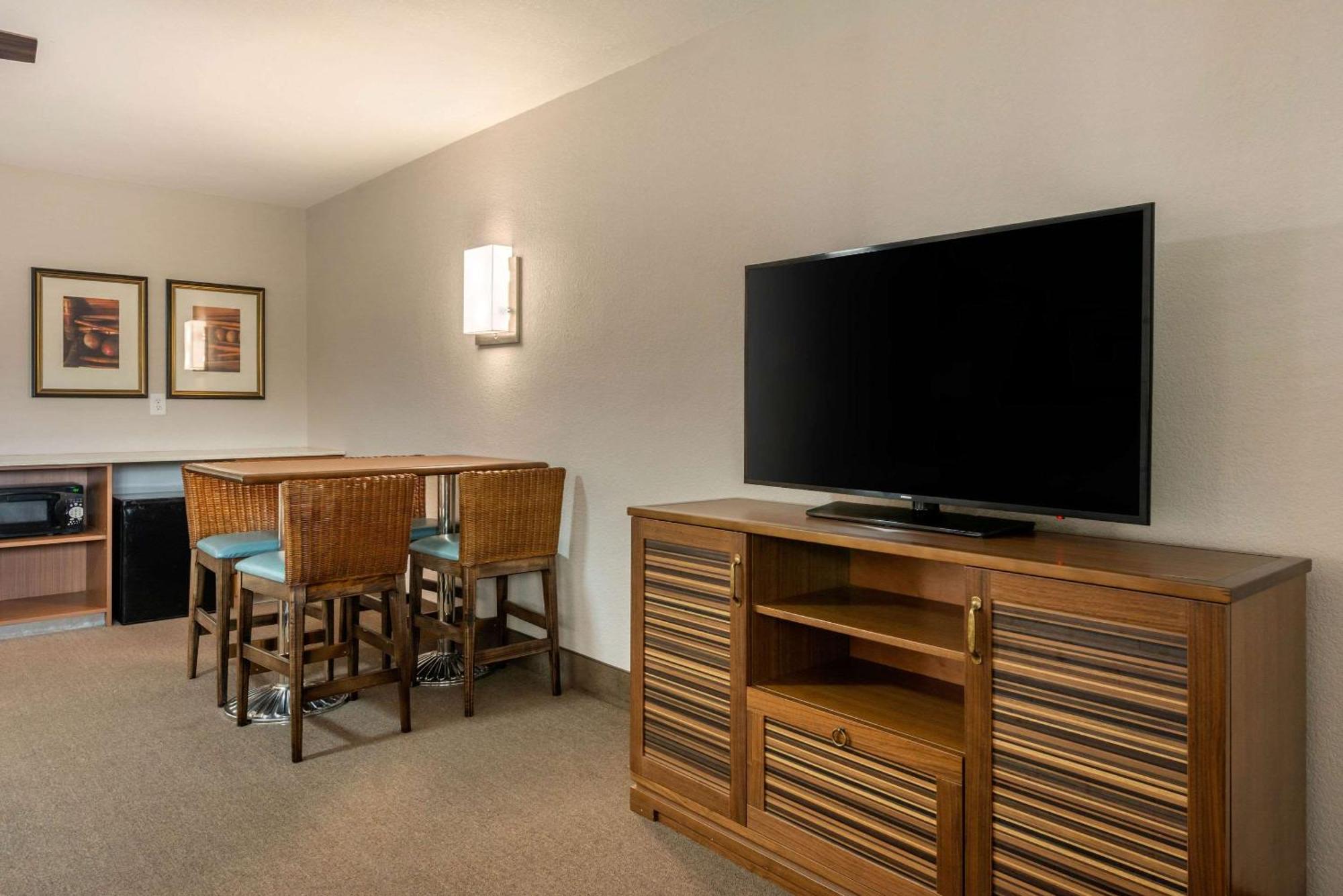 Seafarer Inn & Suites, Ascend Hotel Collection Jekyll Island Esterno foto