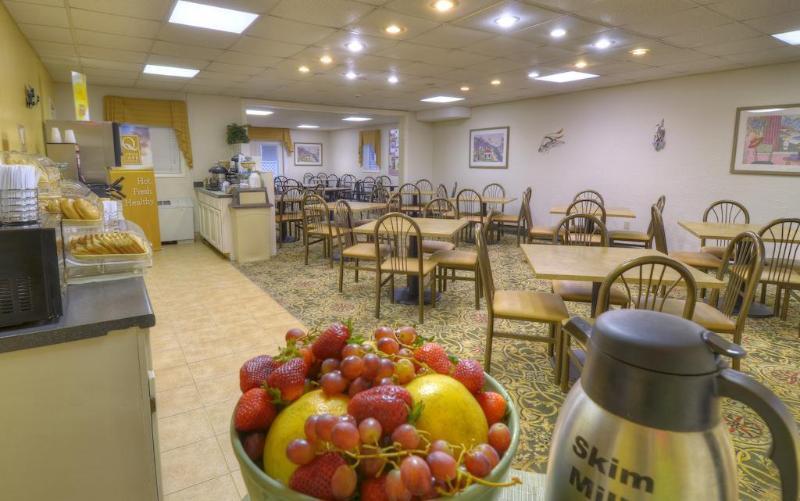 Seafarer Inn & Suites, Ascend Hotel Collection Jekyll Island Esterno foto